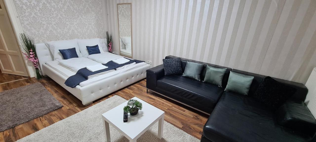 Elegant Apartment In The Hearth Of Budapest Ngoại thất bức ảnh